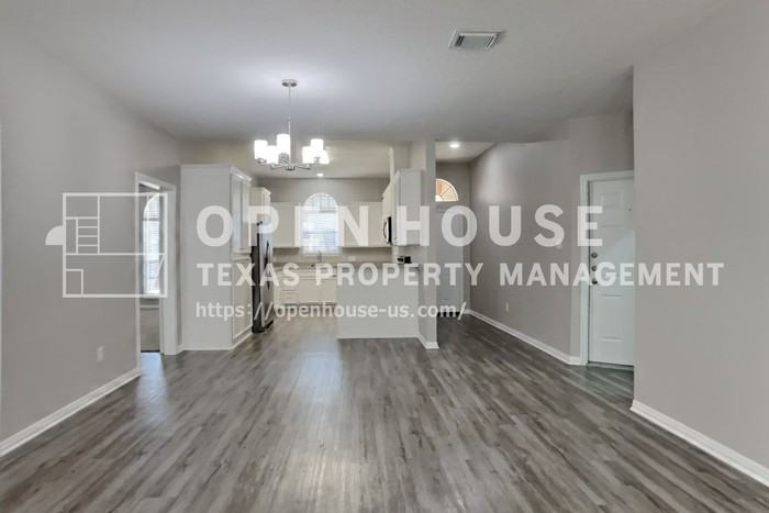 121 Warbonnet Dr - Photo 7 of 19