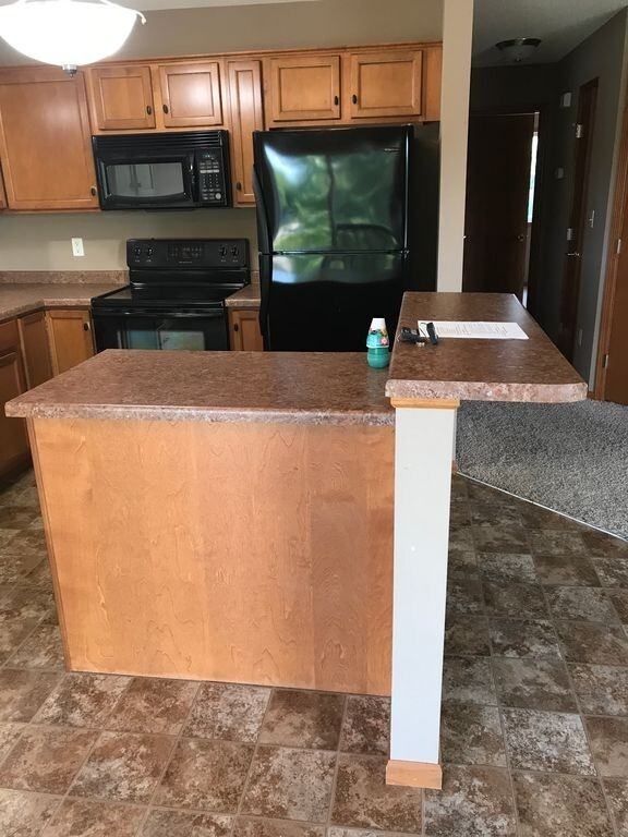 529 19th St - Photo 5 of 20