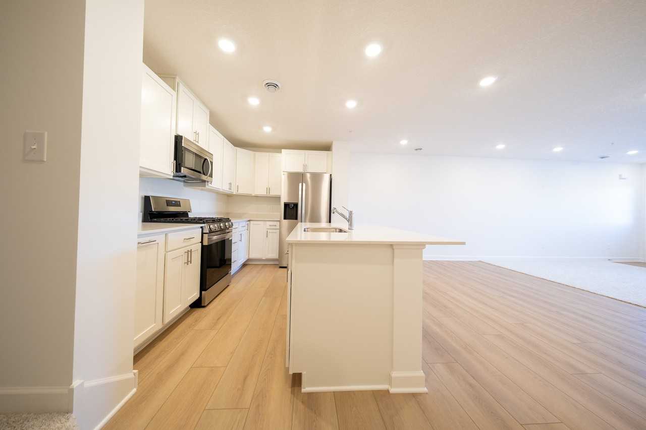 5147 Long Pointe Pass #1 - Photo 3 of 21