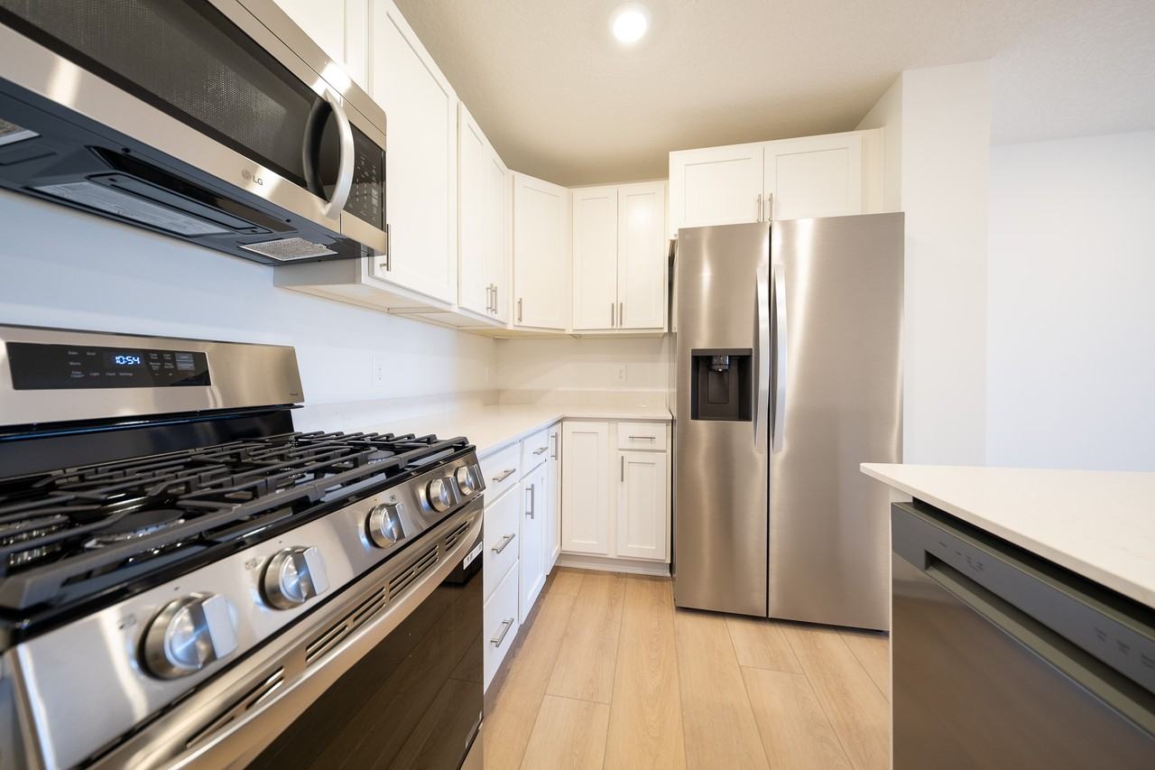 5147 Long Pointe Pass #1 - Photo 5 of 21