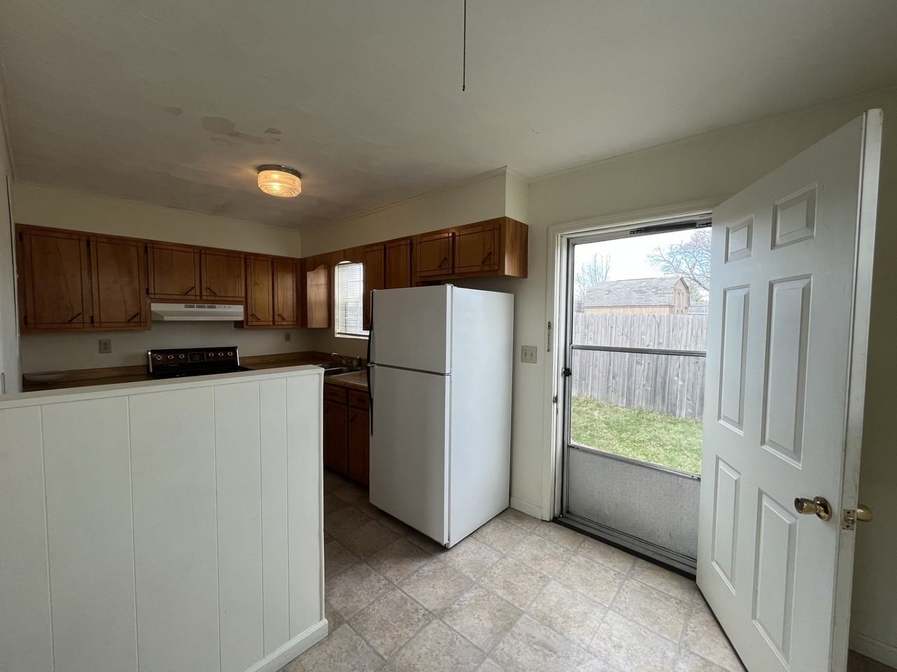 36 Cedar Creek Rd #2 - Photo 4 of 11