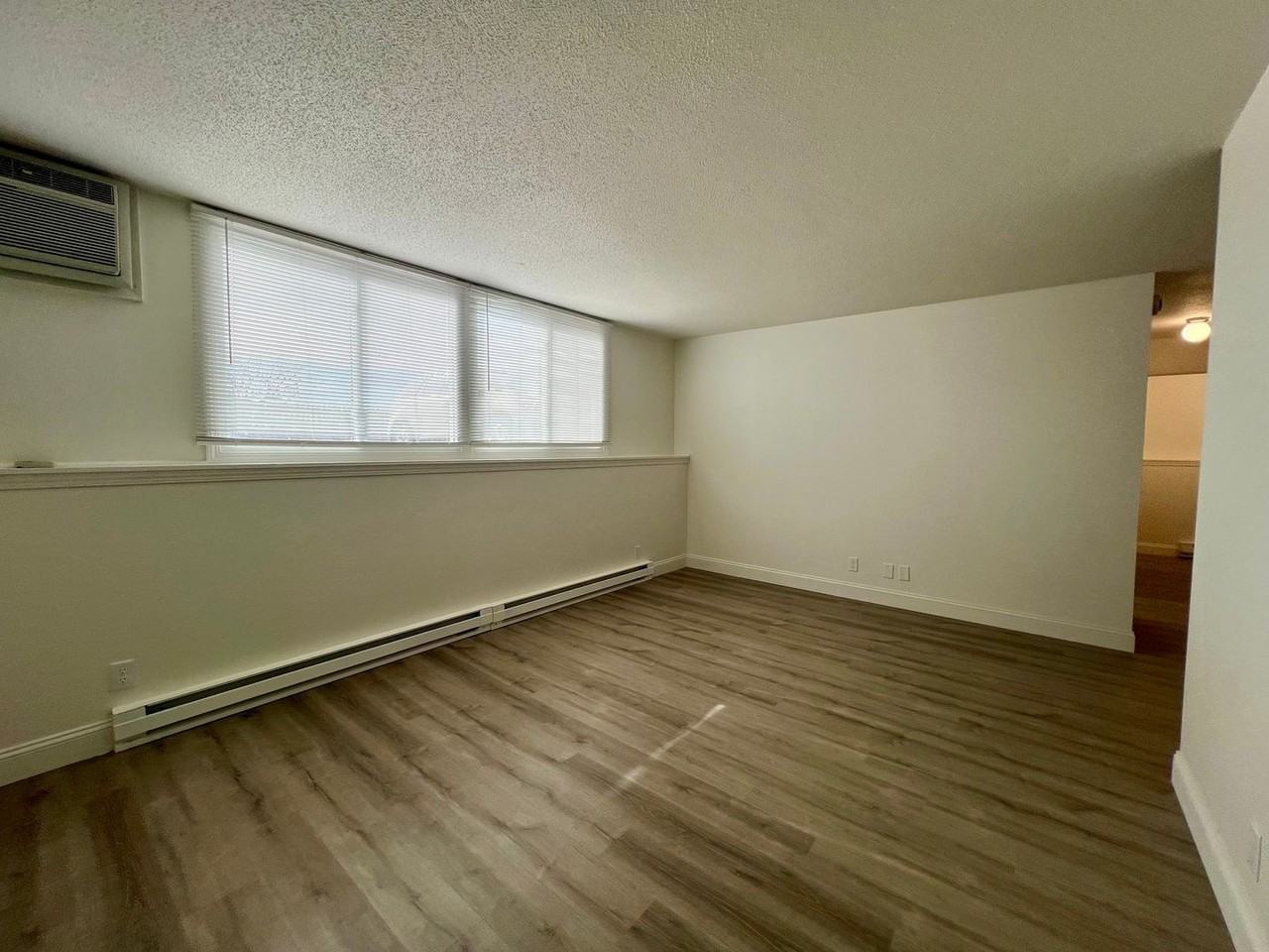 Grand Teton Estates Apartments - Photo 5 of 30