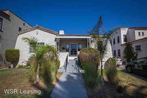 5187 W 20th St - Photo 3 of 10