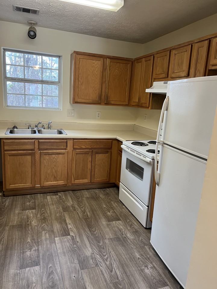 5720 Windfall Ln #1 - Photo 5 of 8