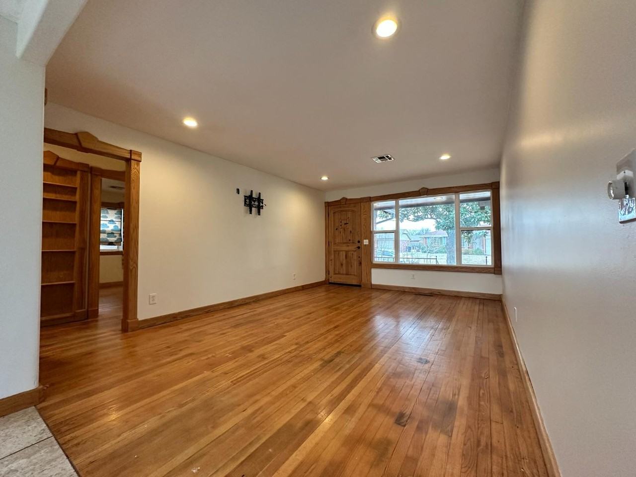 2833 Kent Dr - Photo 6 of 20