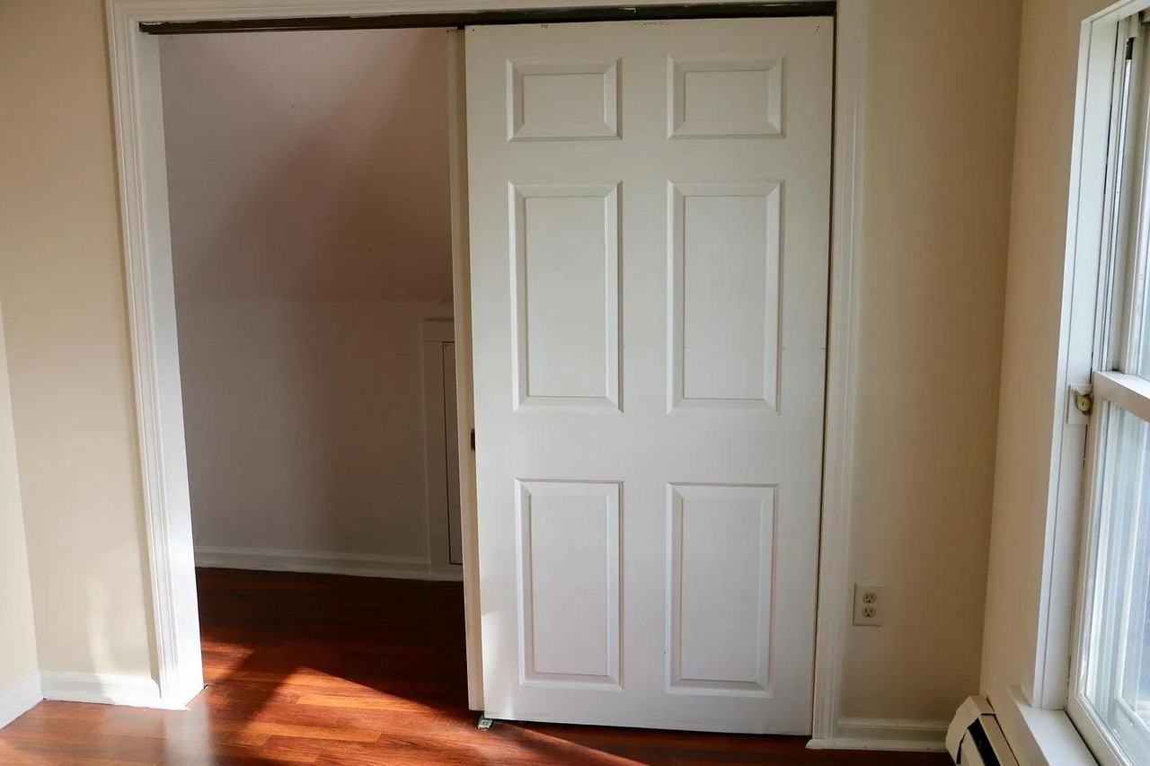 200 Pearl Street, Unit 4 - Photo 7 of 10