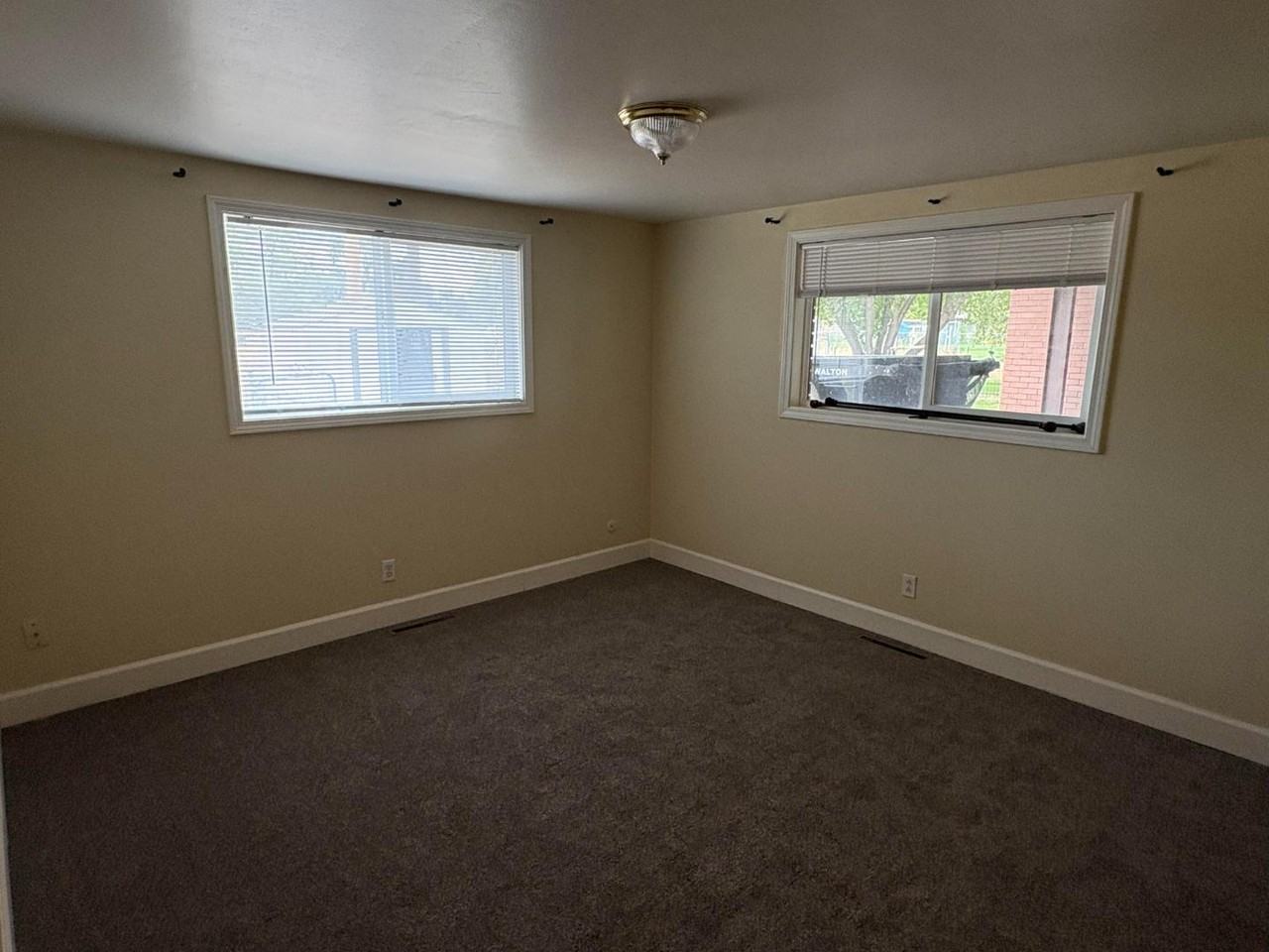 351 S 200 E - Photo 7 of 11