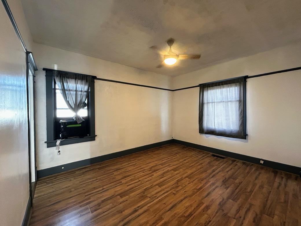 601 3rd Avenue West - Photo 6 of 10