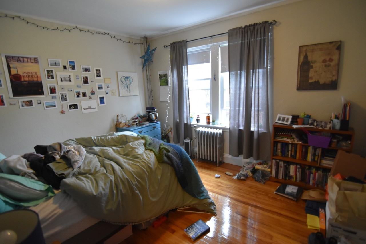 97 Strathmore Rd #3 - Photo 5 of 7