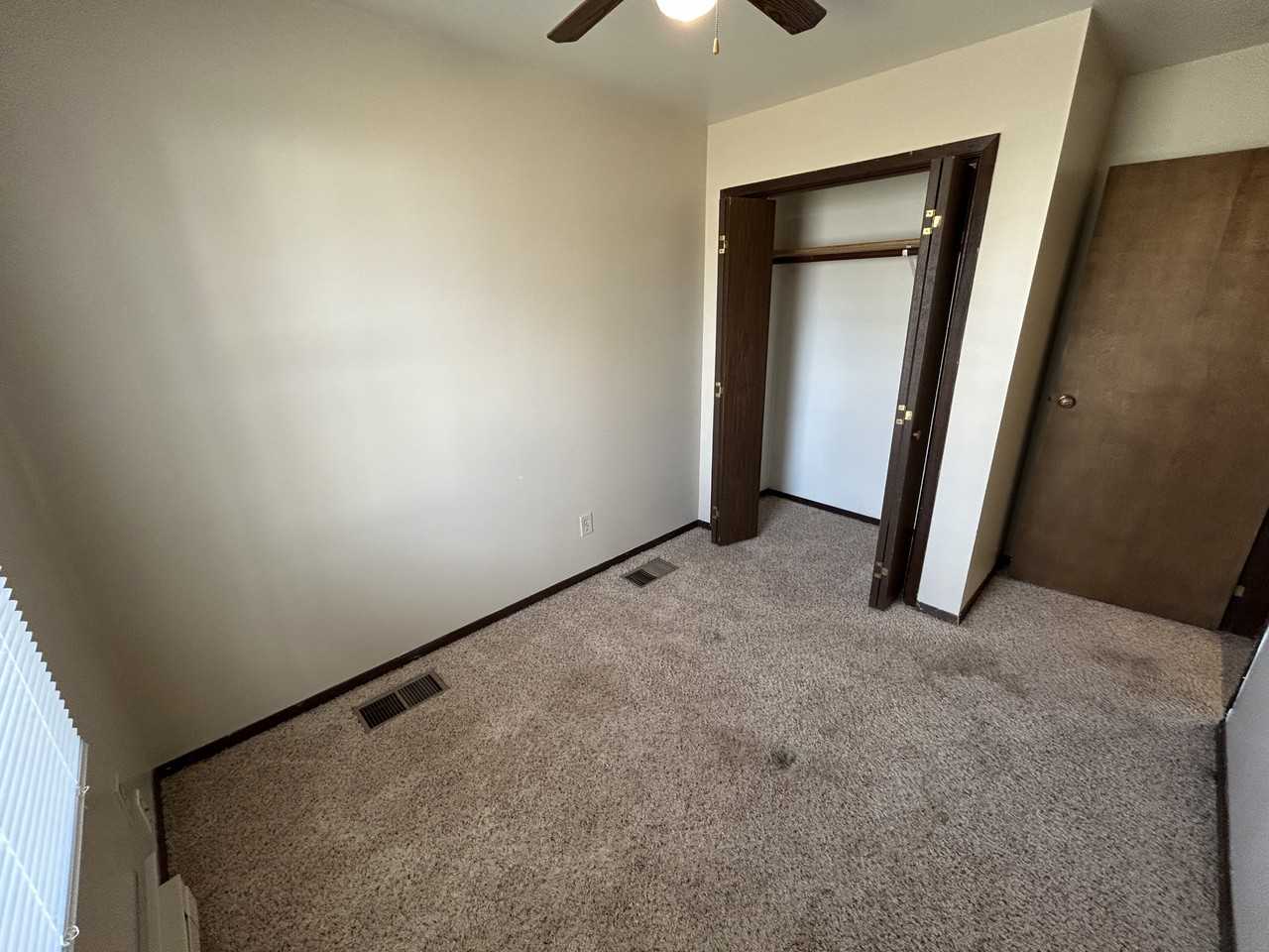 404 W Livingston St #1-2 - Photo 5 of 8