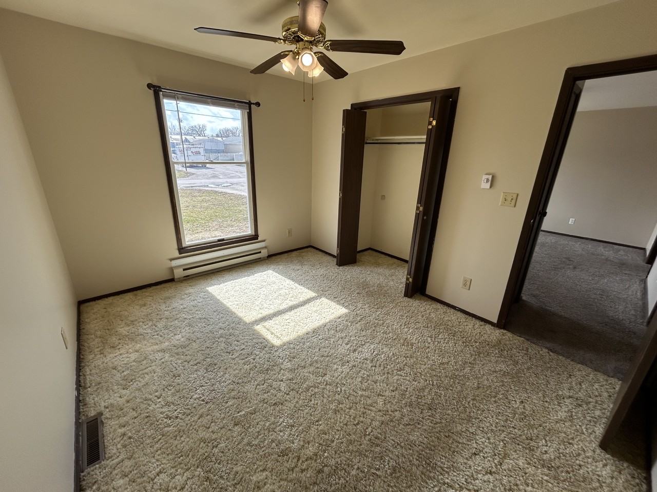 404 W Livingston St #1-2 - Photo 7 of 8