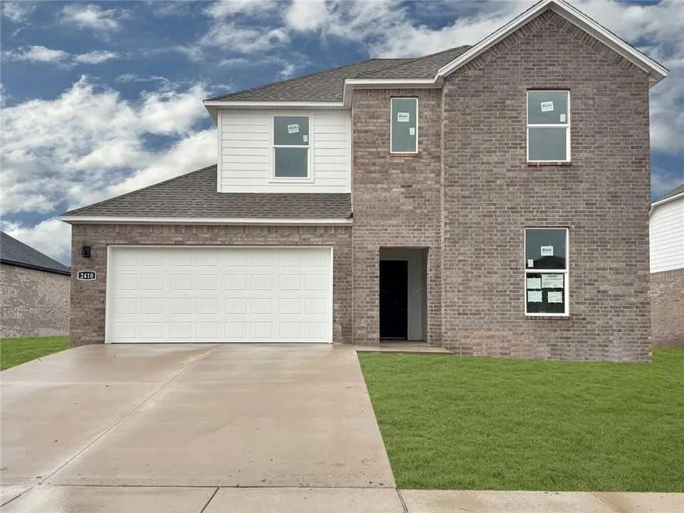 2410 Longfellow Dr #NA - Photo 2 of 18