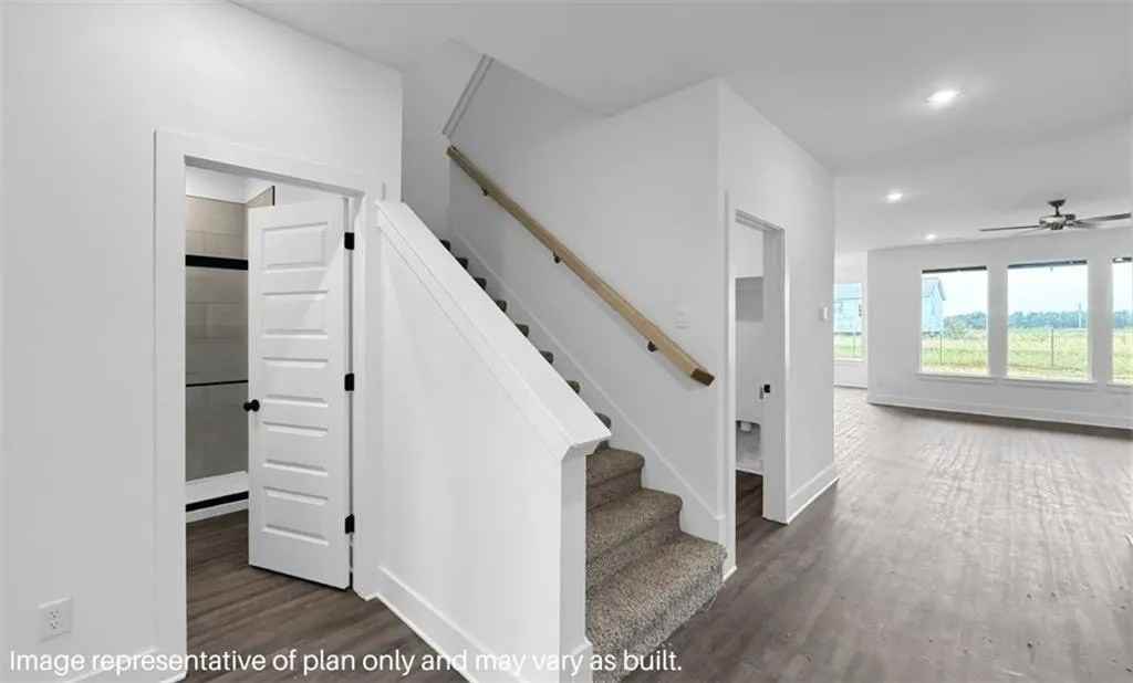 2410 Longfellow Dr #NA - Photo 4 of 18