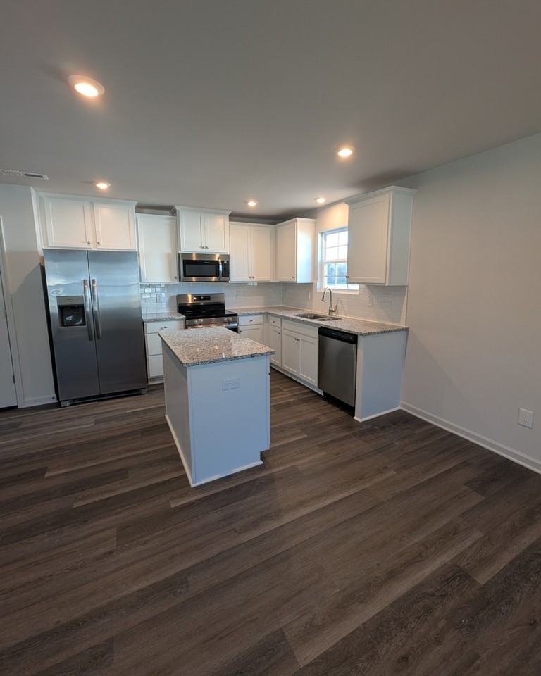 6717 Hardwick Ln #NA - Photo 3 of 13