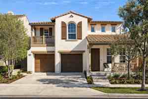 featured image of 18 Larchwood #NA