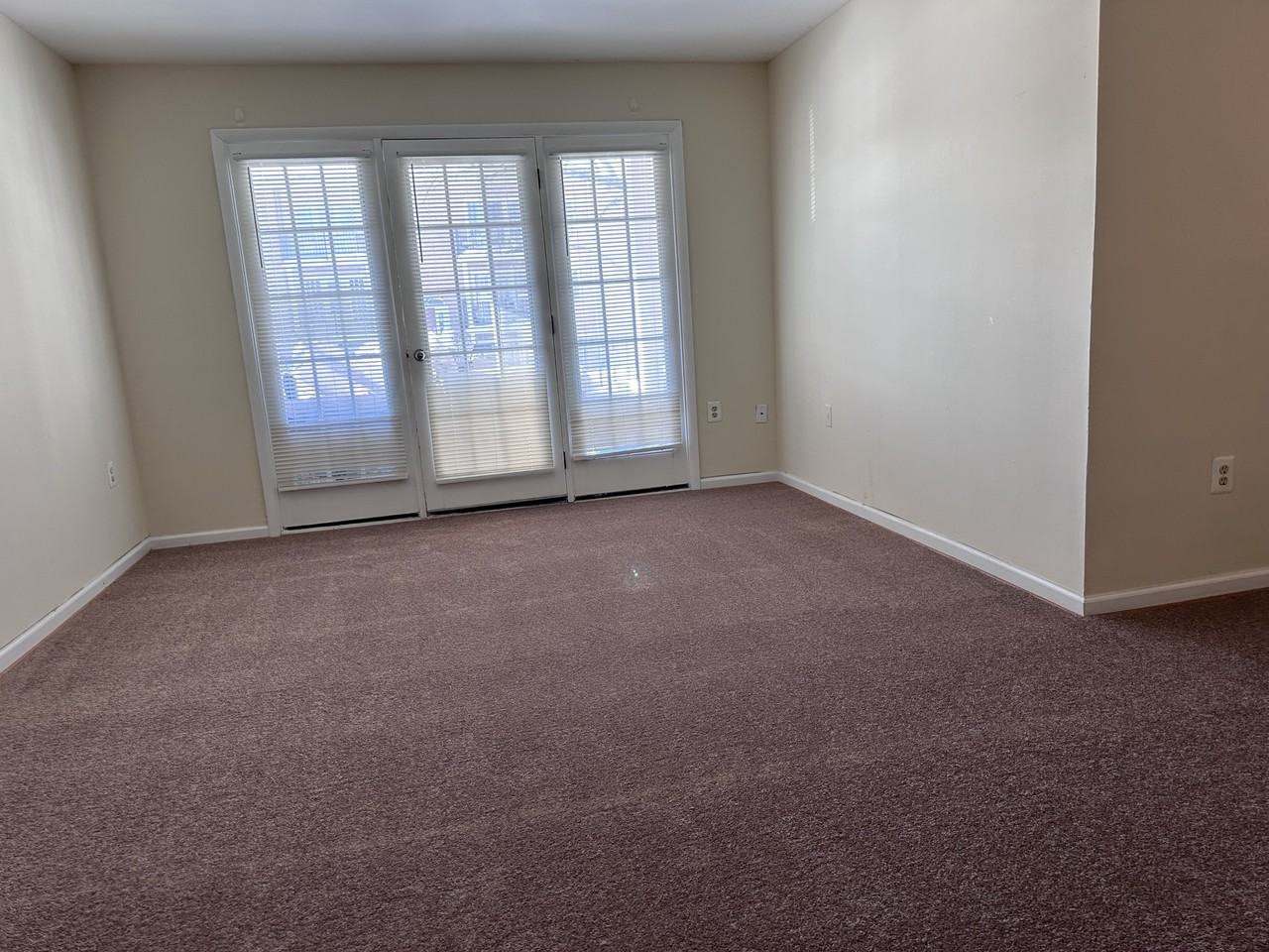9467 Fairfax Blvd #201 - Photo 5 of 12