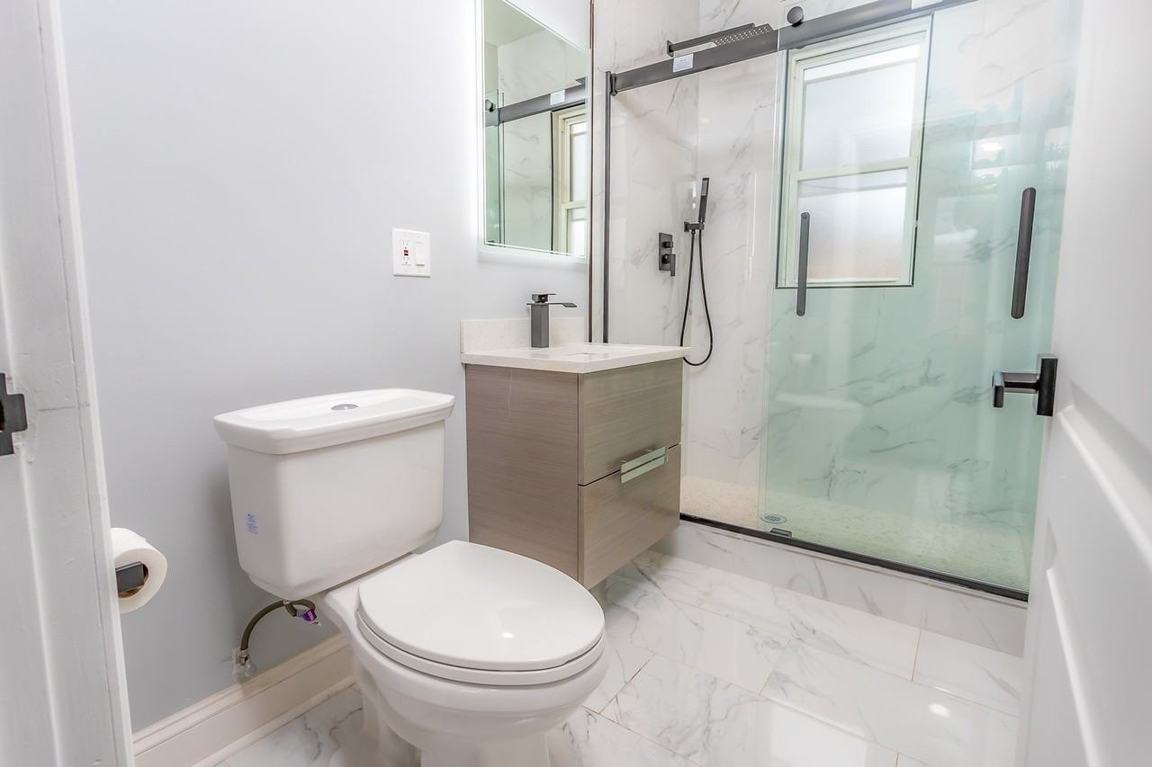 131 E 117th St #NA - Photo 7 of 16