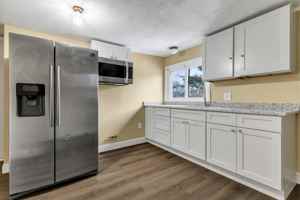 featured image of 24 Whipple Ave #2