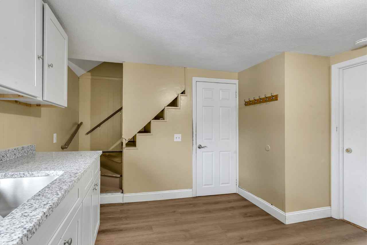 24 Whipple Ave #2 - Photo 2 of 15