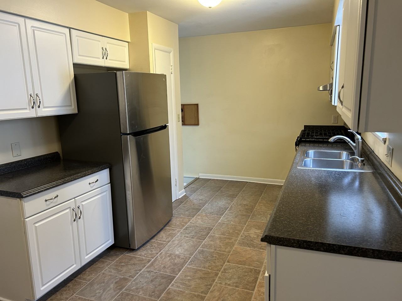 189 Bermont Ave #NA - Photo 2 of 9