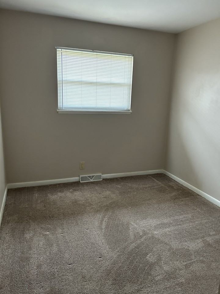 189 Bermont Ave #NA - Photo 7 of 9