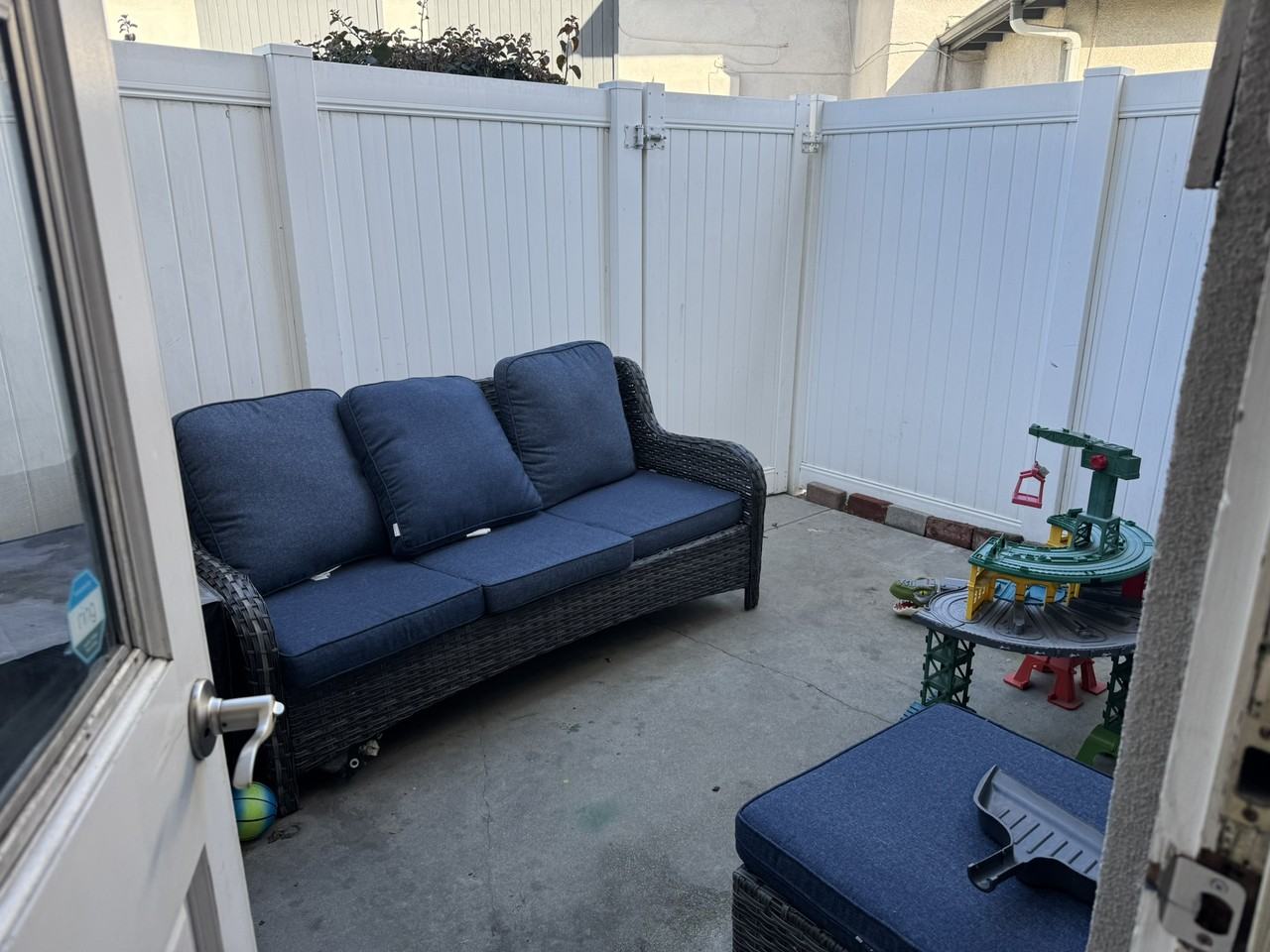 4001 Churchill Ct - Photo 4 of 26