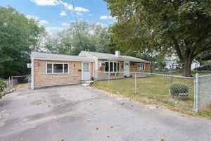 featured image of 11 Silver Ave #NA