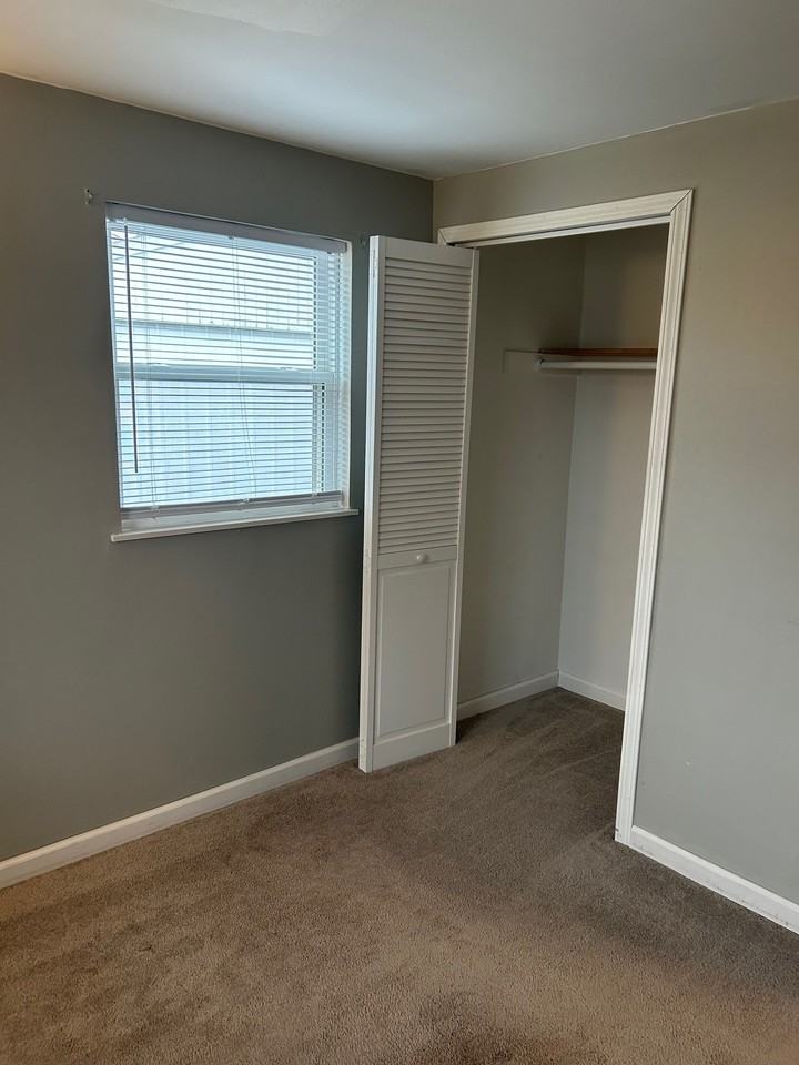 863 Savannah Dr #NA - Photo 4 of 17