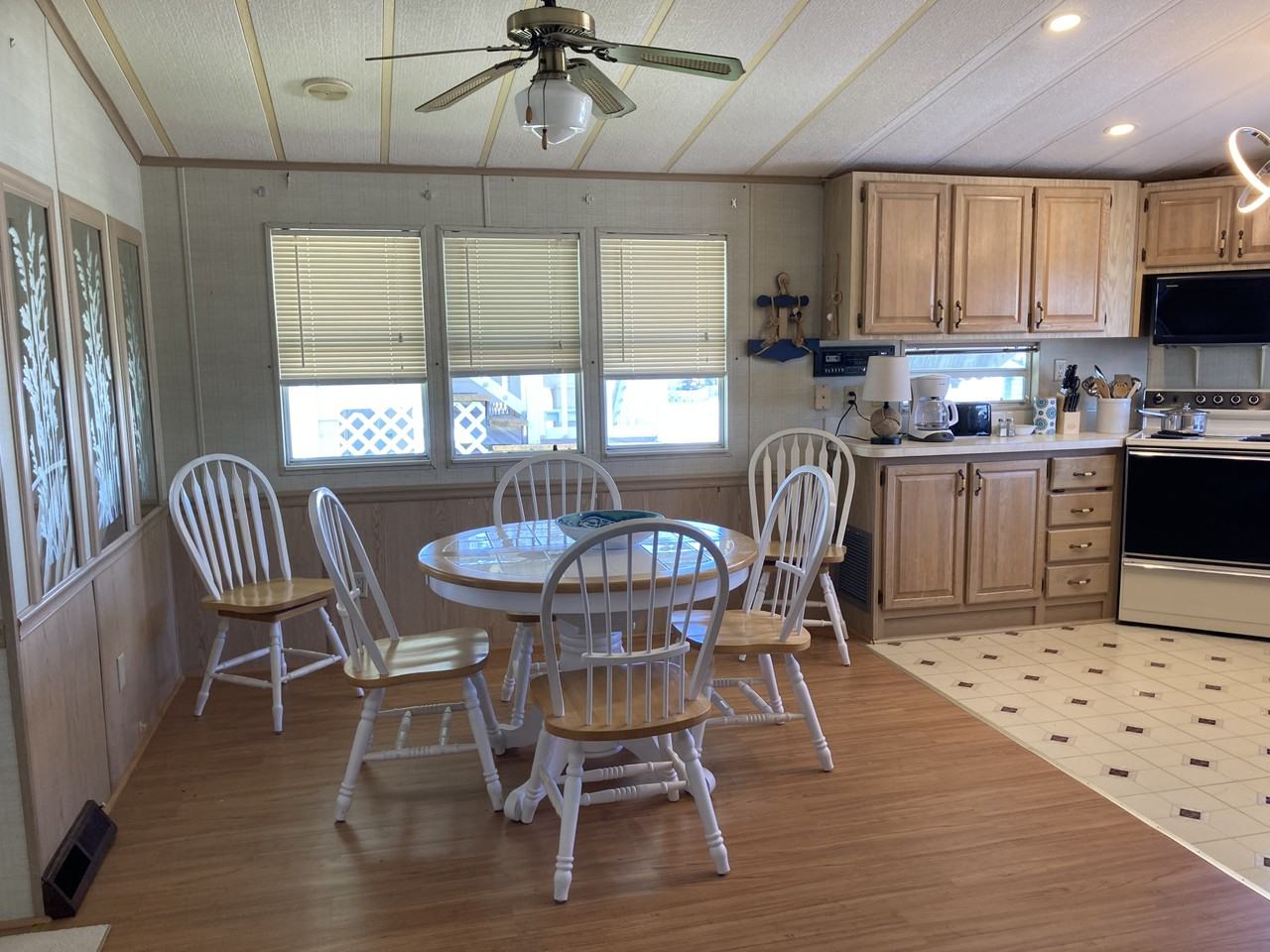 1192 Nettles Blvd #NA - Photo 7 of 16