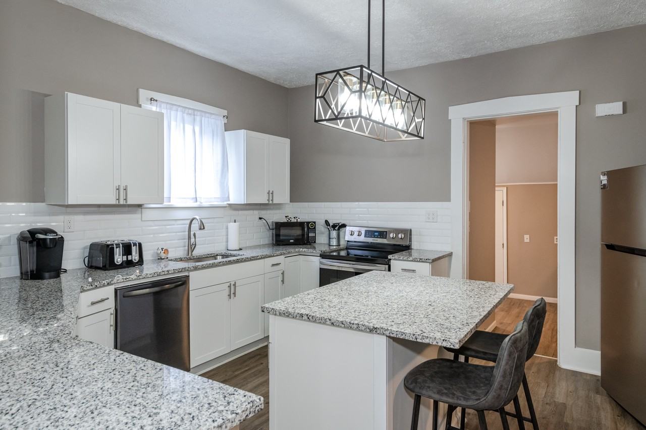 340 Morton Ave #NA - Photo 6 of 12