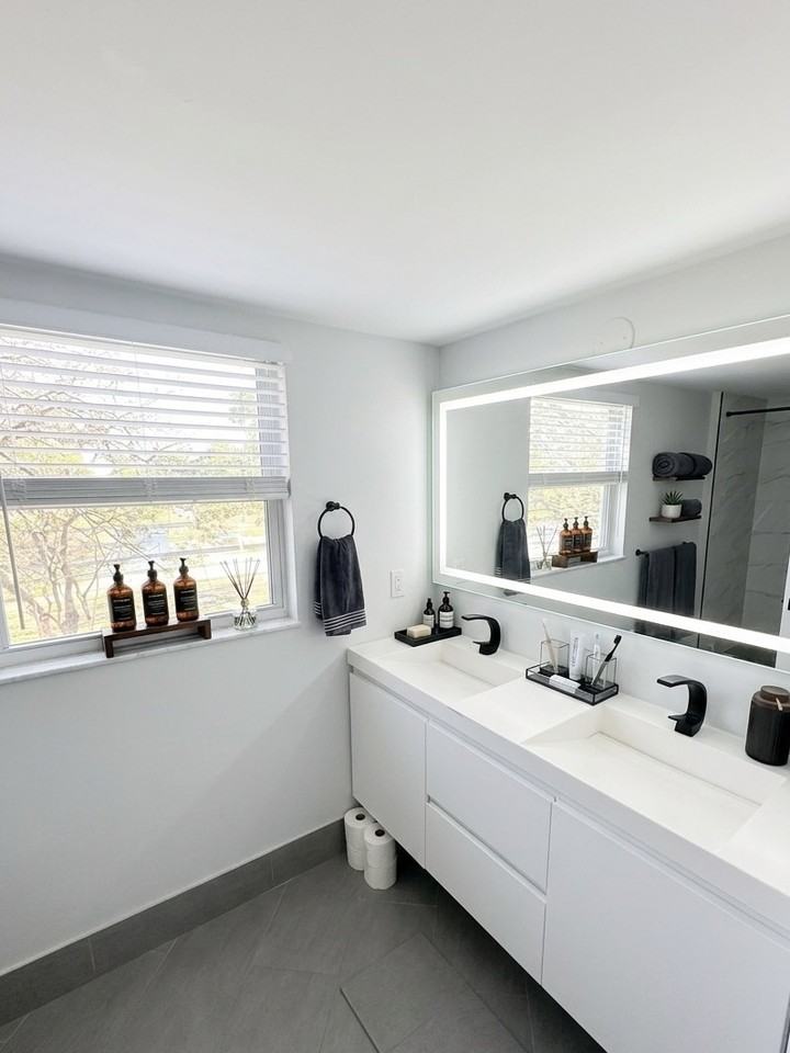 2208 S Cypress Bend Dr #301 - Photo 6 of 15