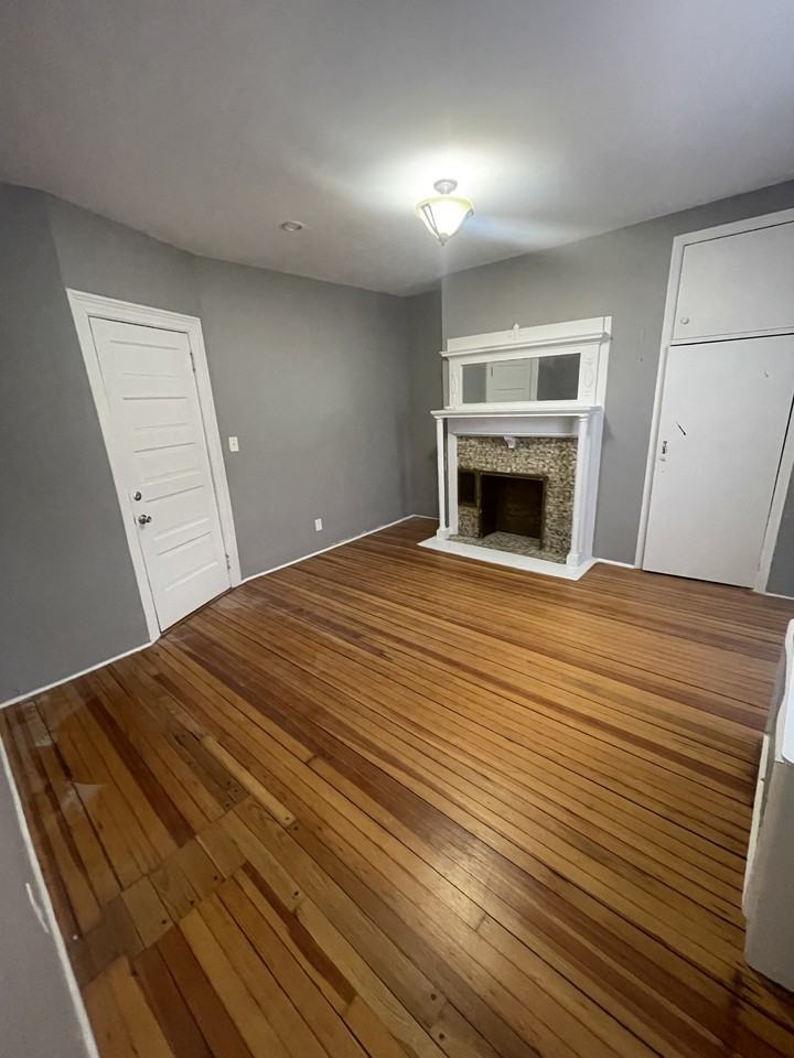 15 Lamartine Ter #2 - Photo 3 of 7