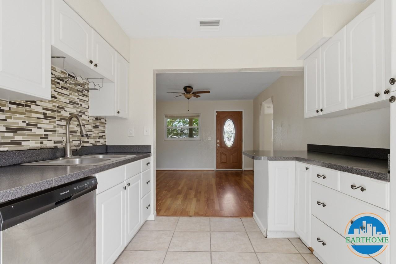 1508 Winchester Rd N #NA - Photo 7 of 26