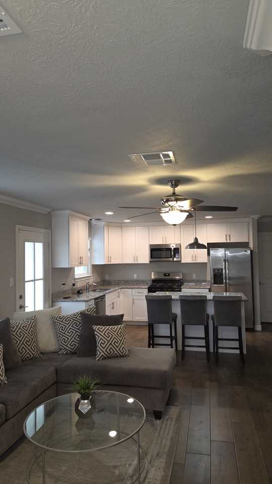 5670 Kingswood Dr #NA - Photo 3 of 18