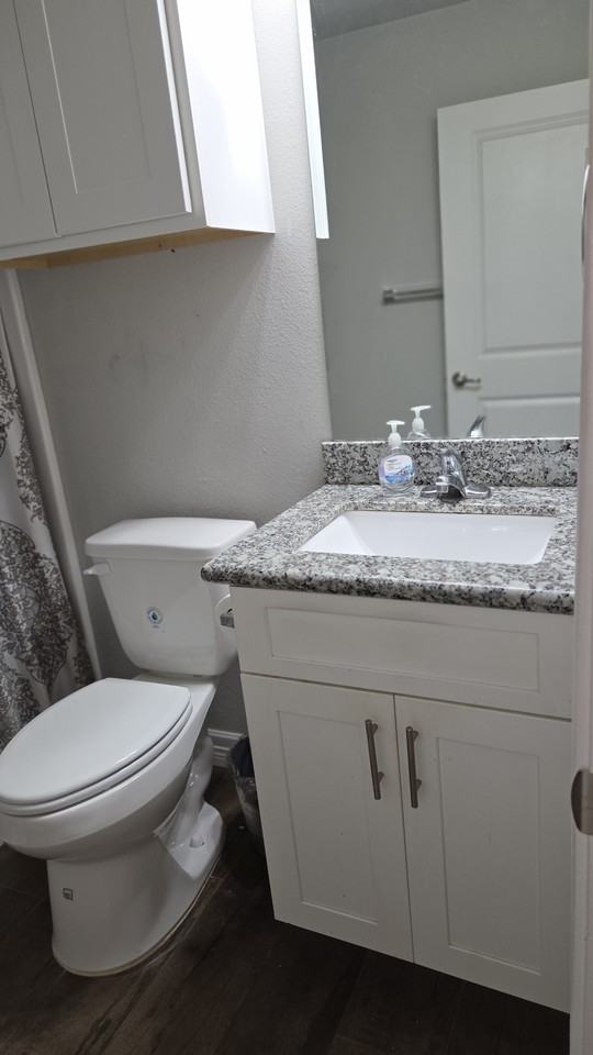 5670 Kingswood Dr #NA - Photo 7 of 18