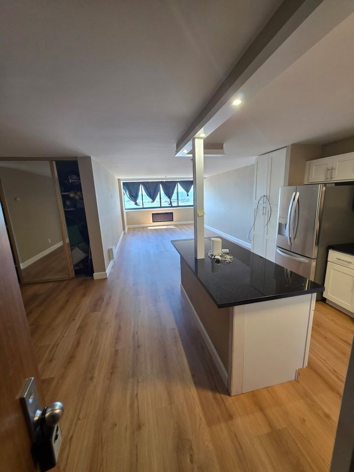 555 Pierce St #1 - Photo 2 of 23