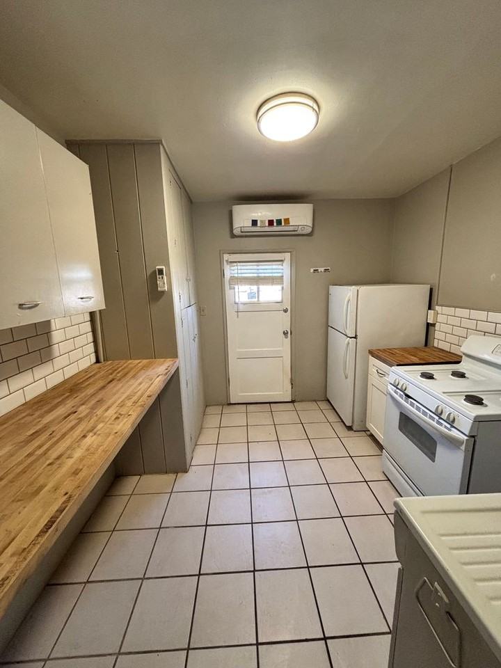 4119 E Fort Lowell Rd #3 - Photo 4 of 4