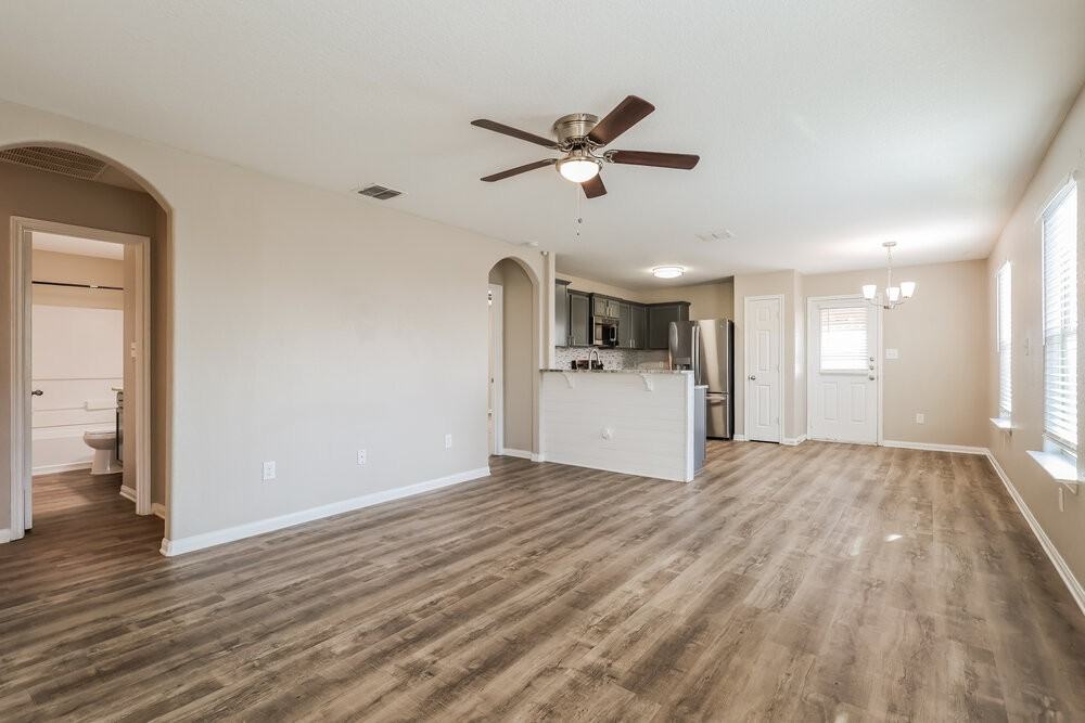 5443 Chase Cyn - Photo 4 of 16