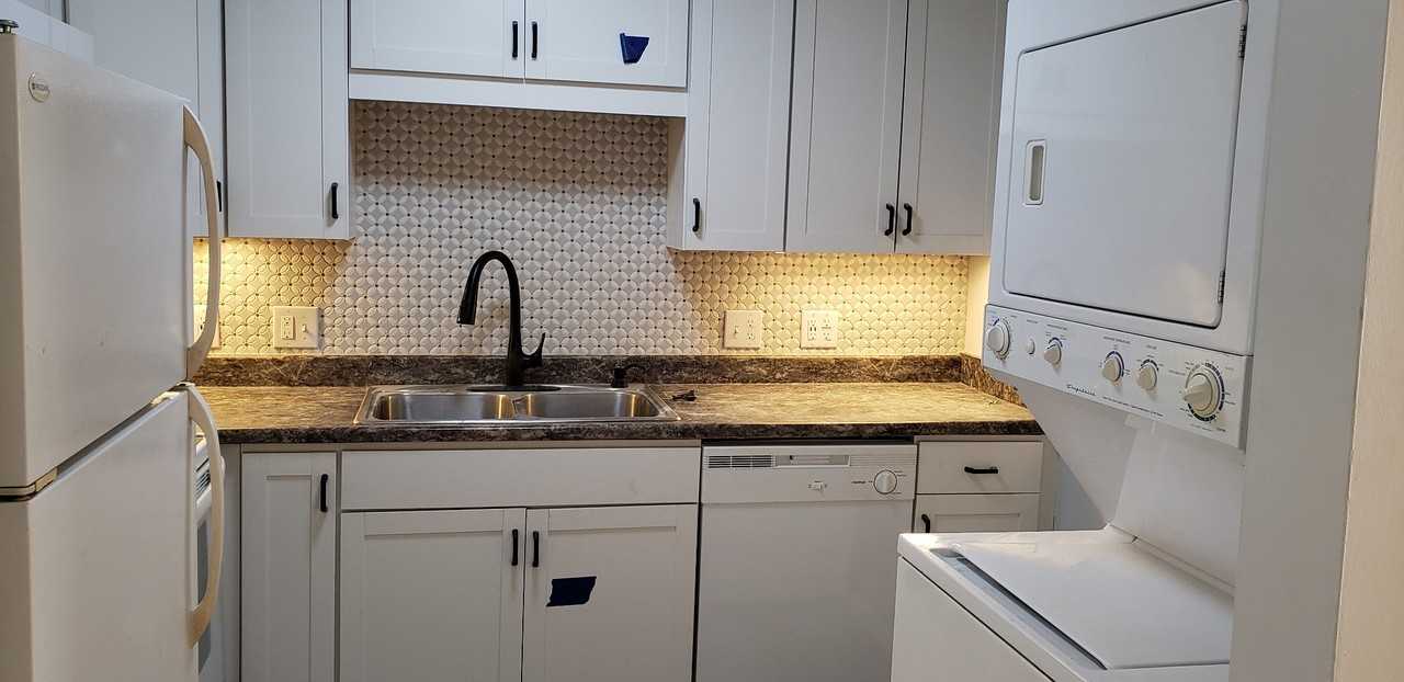 1305 Belleview Ave #A - Photo 6 of 13