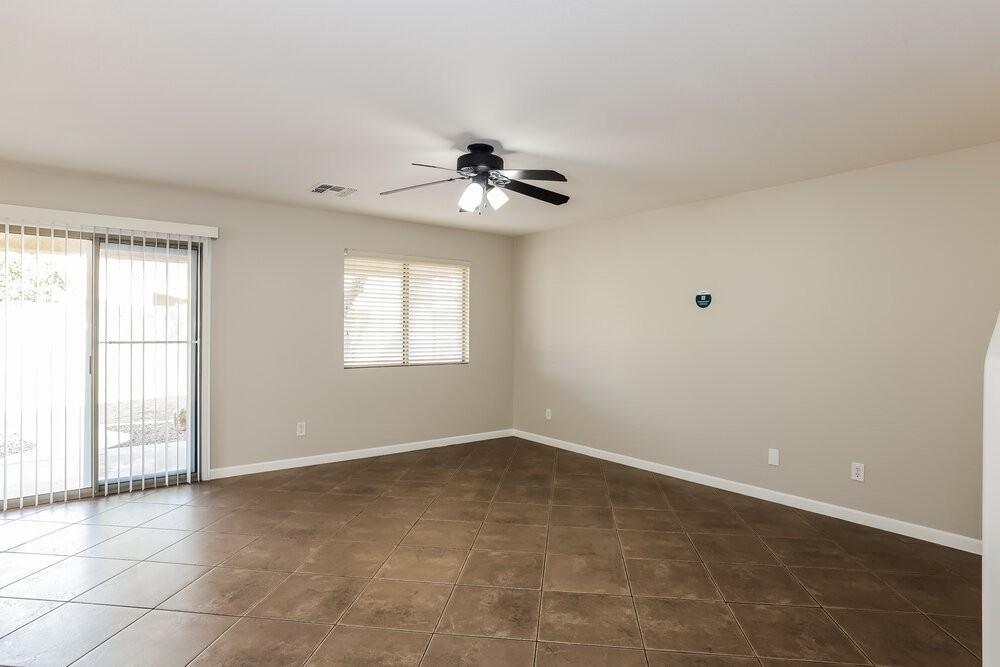 11808 W Dos Rios Dr - Photo 6 of 20