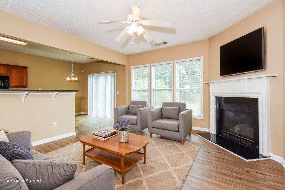 206 Winterbury Dr - Photo 4 of 20