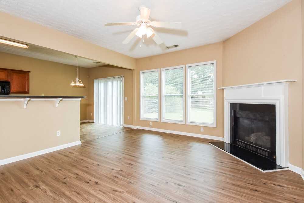 206 Winterbury Dr - Photo 5 of 20