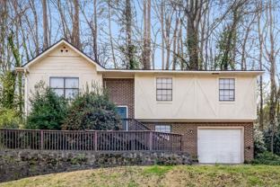 933 Edwards Lake Rd - Photo 1 of 1