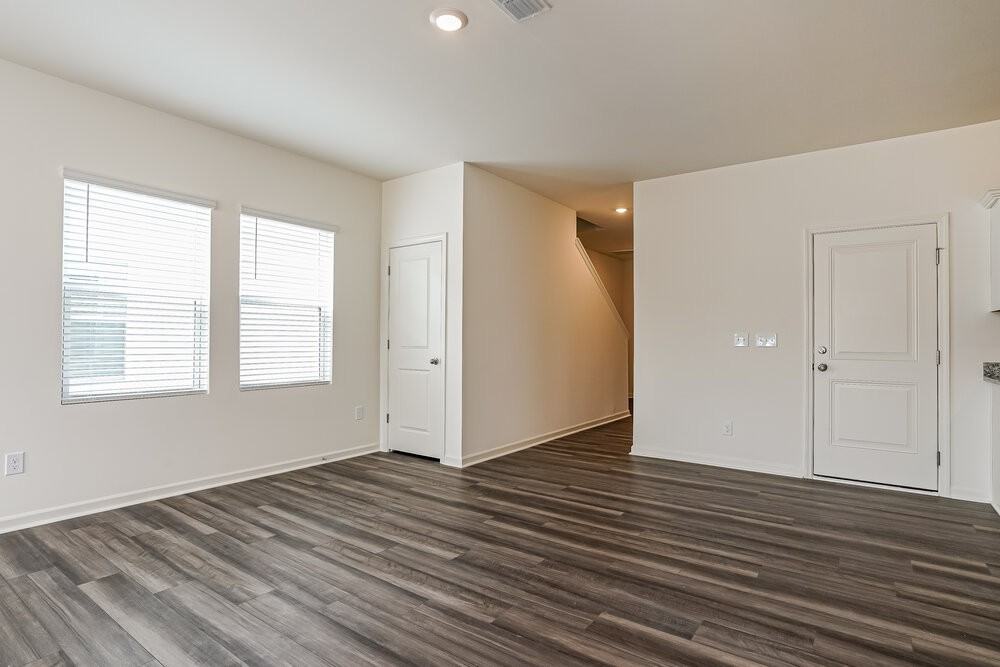 1333 Solace Way - Photo 6 of 17