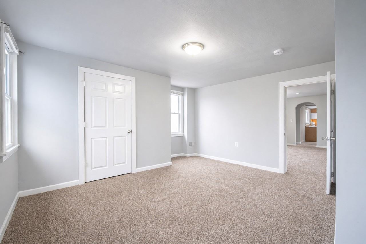 211 Front St #2 - Photo 6 of 9