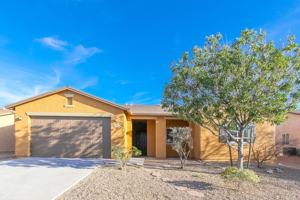 featured image of 8391 W Kittiwake Ln