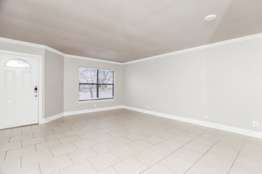 9330 Arden Bnd - Photo 5 of 16