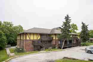 1607 Richardson - Photo 1 of 1