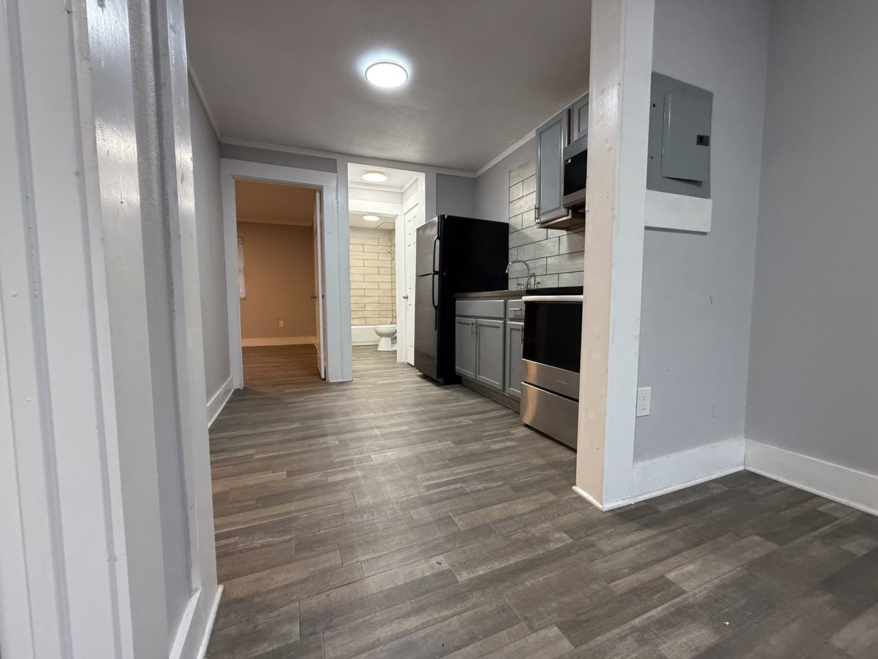 656 Riverside Dr #1 - Photo 3 of 9