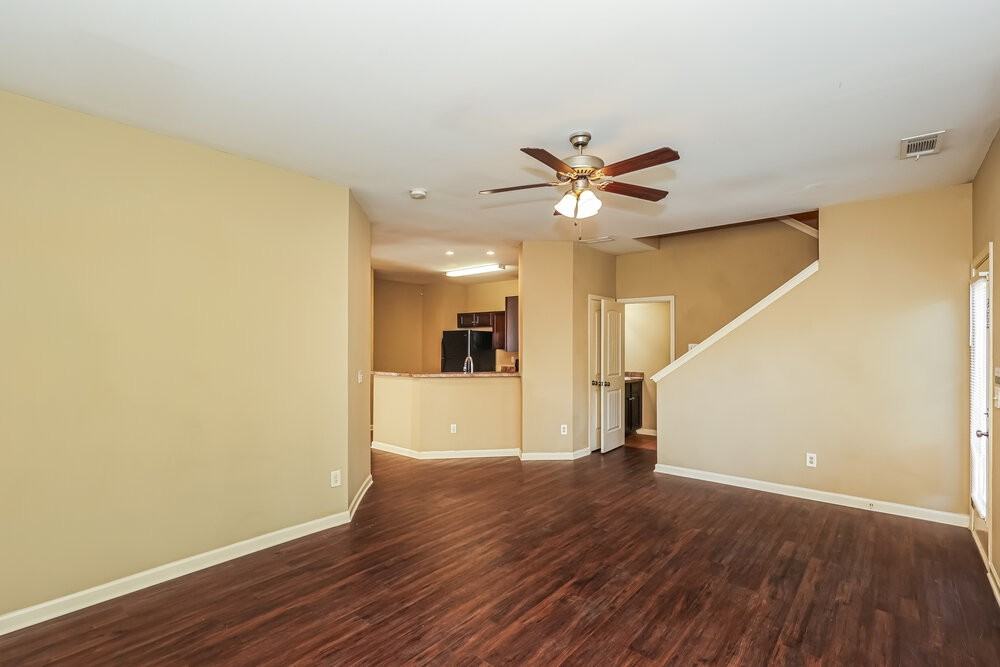 498 Highland Falls Dr - Photo 6 of 17